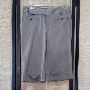 Mexx women’s knee length dress shorts